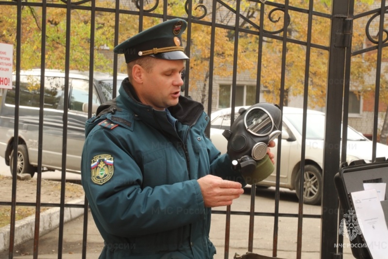 Сотрудники МЧС Приамурья приняли участие в «Параде профессий» (ФОТО, ВИДЕО)