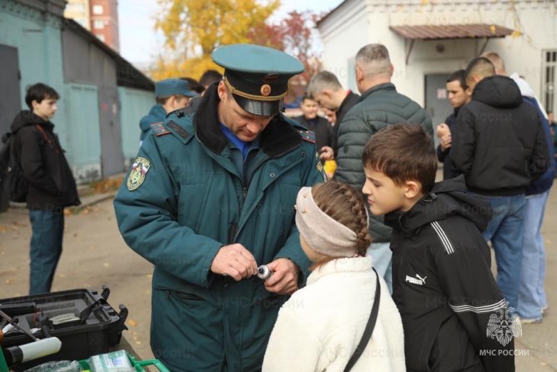 В городском парке культуры и отдыха отпраздновали 92-ю годовщину со Дня образования гражданской обороны (ФОТО, ВИДЕО, КОММЕНТАРИЙ)