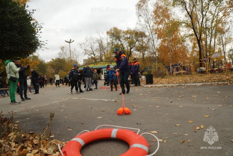 В городском парке культуры и отдыха отпраздновали 92-ю годовщину со Дня образования гражданской обороны (ФОТО, ВИДЕО, КОММЕНТАРИЙ)